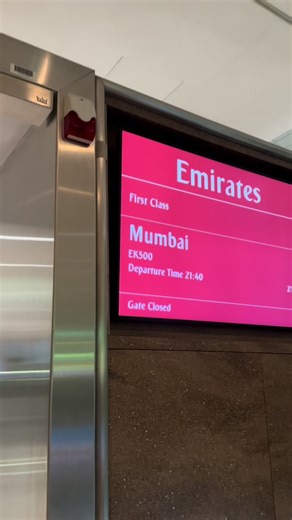 Explore Mumbai's Vibrant Culture and Landmarks