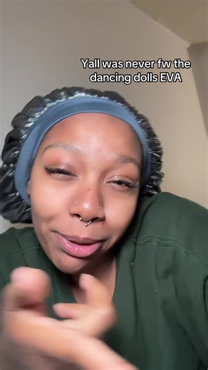 I’ll respect and defend coach D till the end of time @mrs_d2u #dd4l #dancingdolls #bringit #liberiangirl #majorette