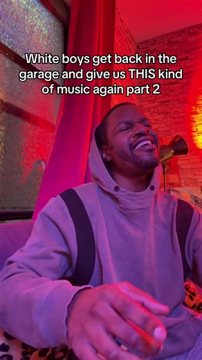 Reviving 2000s Music: A Tribute to Hoobastank