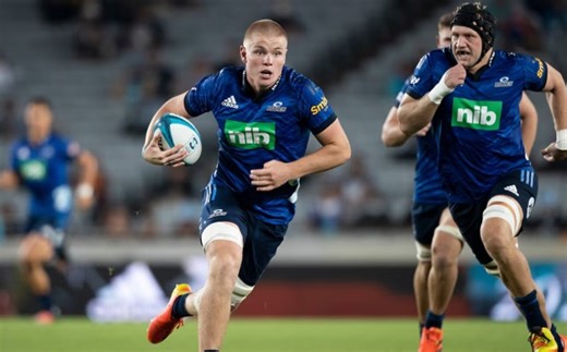 Anton Segner extends Super Rugby contract to 2027