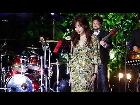 Cyndi Wang王心凌实力演唱《当你》，陪伴了整个青春系列，甜甜地总是那么让人心动！