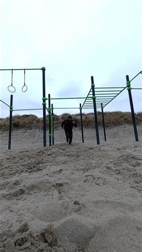Military crawl, get up and sprint