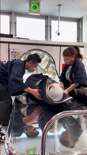 【ヤバい】通天閣の10秒で急降下するタワースライダーが楽しすぎるww