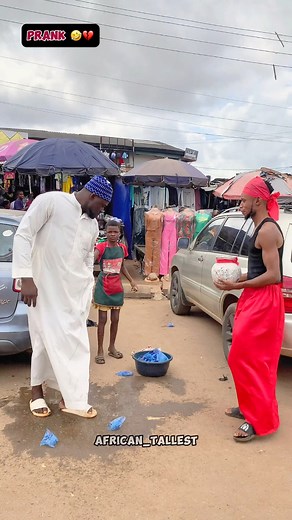 This trending prank made me laugh | Scroll down for the full video | Tallestman Comedies