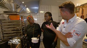 50K views · 267 reactions | Im Mataas Kitchen möchte Terry den Profi und die Konkurrenz heute mit traditionell afrikanischen Gericht überzeugen. Wird ihm das gelingen? #Clip #MeinLokalDeinLokal | Mein Lokal, Dein Lokal | Facebook