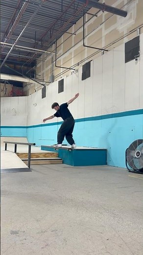 Back tail variations #skateboarding