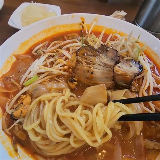 짬뽕관 짬뽕의 기준을 세우다 차슈짬뽕3단계 100% 불타는 매운맛Chashu Jjamppong Set the Standard for JjamppongStep 3. 100%