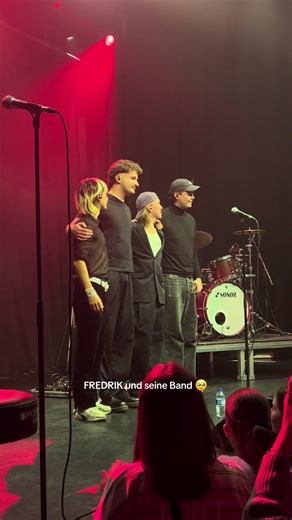 @fredrik.hh #fredrik #band #konzert