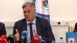 Karan: Nema prijetnji po bezbjednost predsjednika Republike Srpske Više na: www.rtrs.tv/vijesti/vijest.php?id=607088 | RTRS vijesti