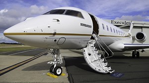 Bombardier Global 6000 visits Australia as Global 7000 nears service entry