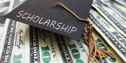 How to search for college scholarships, according to founder of scholarship website