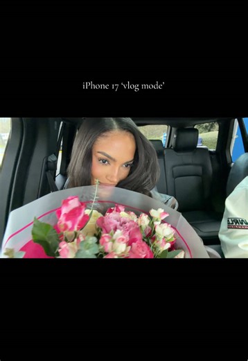 Exploring Vlog Mode on iPhone 17