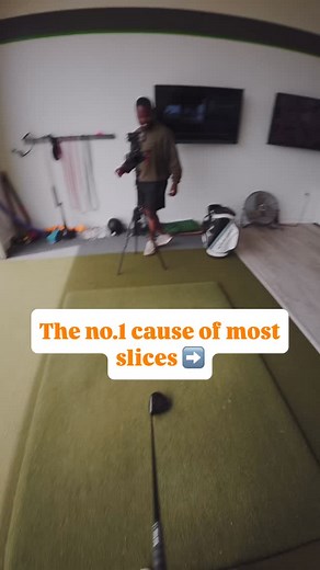 Full video on how fixing grip can really help to fix your slice… ⬇️2 key mistakes to avoid⬇️ 1.Slices come from an out to in path an open club face. If you only fix your club face, you might start hitting the ball to the left ❌ 2.Don’t go from one extreme to the other with your grip, go little by little and start with slower swings - - - - #Golf #golflife #golfswing #golfstagram #golfing #pga #golfer #pgatour #golftips #instagolf #golflessons #golftraining #golfpractice #golfclub #golfcourse #go
