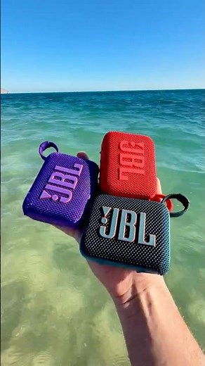 Three JBL GO4 in the Sea 🔴🔵🟣