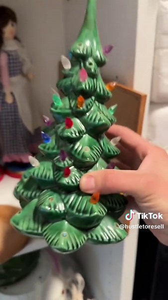 Beginner Friendly Business Ideas for Reselling on eBay