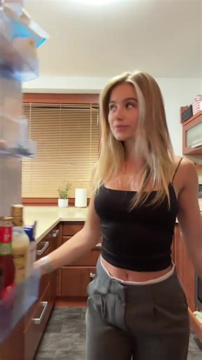 That’s new amazing song called loca by prince Romal & Tia bajpai