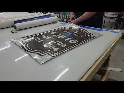 Making a 2x3 reflective sign on aluminum sign board