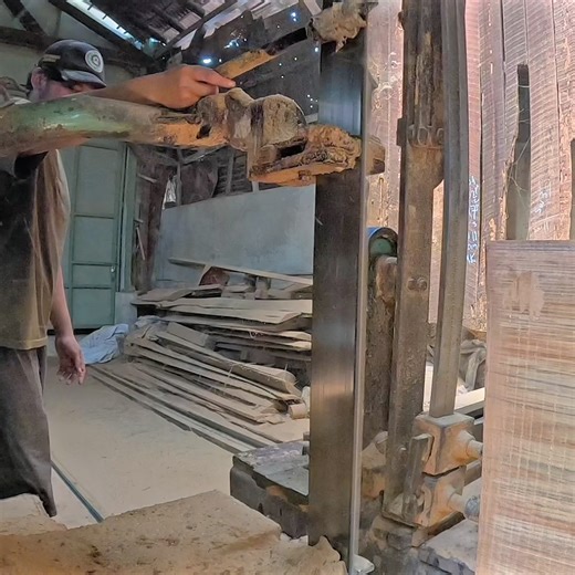 Sawmilling | Sawmill & Woodworking