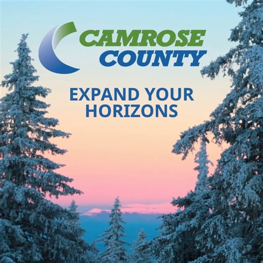🍂November is here and with it comes the holiday markets, crafts, and community events that give us the coziness we crave in this colder weather. ❄ 🎁Join us as we visit Buckskins Emporium for a Cashmob this Monday night, an event put on by the Camrose & District Chamber of Commerce. If you can't make it and you're in the mood to start your holiday decorating or shopping, check out this gorgeous shop with all its holiday decorations. It's like a slice of Christmas inside. 🎄 🏵Of course, many of
