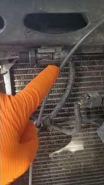 2009-2014 F-150 Exterior Ambient Air Temperature Sensor Location and Replacement.