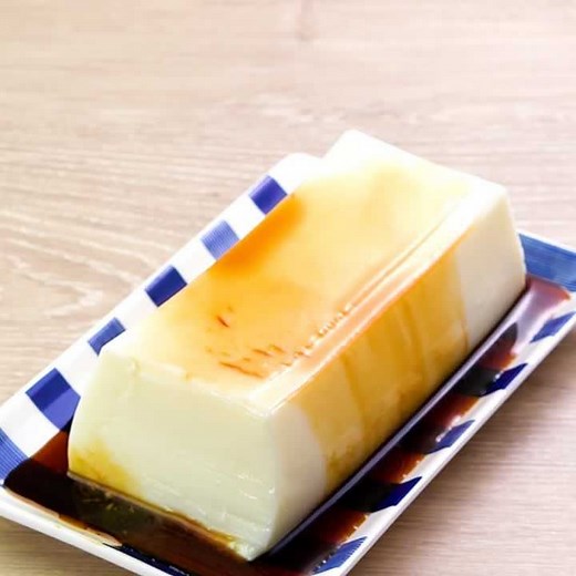 牛乳パックでつくる！ 1本まるっと牛乳プリンのレシピ動画・作り方 | デリッシュキッチン