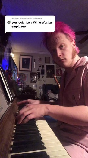 Reacting to Oompa Loompa Voice Effects | Who asked?