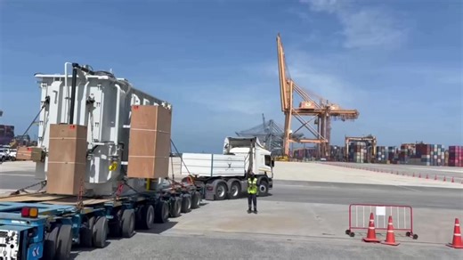 Hydraulic 12 axles Loading of Mafi by 120 tons crane x 2 units