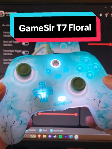 This GameSir T7 Pro Floral wired controller is absolutely sick! 🧊😍 #xbox #controller #xboxone #xboxseriess #xboxseriesx