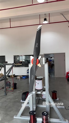 RioXiaodeXdynavia on Instagram: "63-Inch Prop + MS15 Motor = 73KG MAX POWER Tested in our lab. 63-inch propeller. MS15 heavy-lift motor. 73 kg maximum thrust. This level of power isn’t for experiments — it’s for real industrial lifting. Stable output. Controlled performance. Built for extreme payload missions. If you’re still thinking about ordering… others are already preparing to lift heavy. Why wait? #MS15 #HeavyLiftDrone #DroneMotor #63InchProp #DroneTesting #IndustrialUAV #HighThrust #Drone
