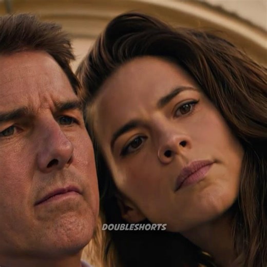 Tom Cruise got really embarrassed 🥶
