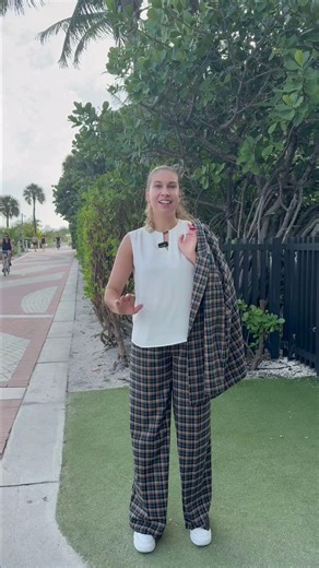 We asked our participants in the U.S. what their experience has been like so far: the honest answers might surprise you. From adapting to new cities to building skills at top properties, these are the real voices of people living what you might be considering. No script, just their actual experiences. Watch the full recap above ☝️ | PLACEMENT INTERNATIONAL