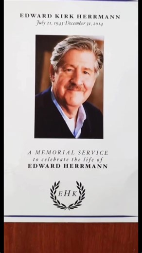 memories of Edward Herrman behind the scenes of gilmore girls and some fun pics from your favorite episode. when you get to the end if this video please search valeriescateyescream Edward Herrmann for movie videos I made about Ed. #gilmoregirls #valeriescateyescream #behindthescenes #longervideos live gilmore girls watch event reminder in bio #onthisday