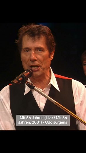 Mit 66 Jahren: Udo Jürgens Live Auftritt