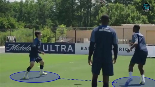 24K views · 158 reactions |  PSG Club World Cup Training  ⚽ Pairs Relay Challenge 勞 Header-Only Play  Finish with Precision – Aim for the target goal ⏱️ Only 2 Bounces Allowed – For the finish  Recovery & Focus – Fun, light, and skill-based  Download our 2025 Training Session Plans via the link in our bio or use the direct link below⬇️ https://keepitonthedeck.com/downloads/the-ultimate-training-session-pack-2025 | Keepitonthedeck | Facebook