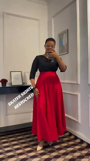 Stylish Skater Skirt Outfits to Try This Season