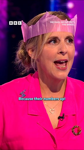 Tim Vine is everyone’s uncle at Christmas dinner #MichaelMcIntyre #TheWheel #ChristmasCracker In this tinsel-covered episode, the celebrity experts are Gyles Brandreth, Josie Gibson, Big Narstie, Tim Vine, Zara McDermott, Nitro, Matthew Horne and Joanna Page. | BBC Comedy