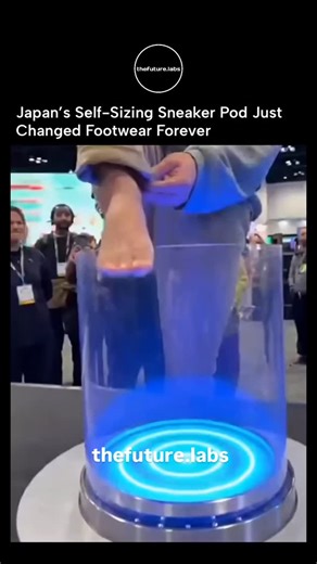 explaining on Instagram: "Japan's "self-sizing shoes" refer to a viral futuristic concept/technology—a "Self-Sizing Sneaker Pod" using AI/3D scanning to create or adjust shoes for a perfect fit, eliminating traditional sizing. While this tech is futuristic, standard Japanese shoe sizing uses centimeters (e.g., 25cm), with similar numbers for men and women, simplifying fitting compared to US/UK systems, but often relying on company-specific S/M/L labels too."
