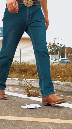 How To Wear Cowboy Boots | Ultimate Guide To The Western Boot | J's.o.l.e Cowboy Boot Video
