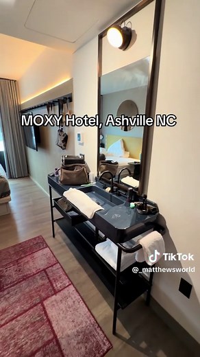 Exploring Moxy Hotel's Unique Bathroom Features