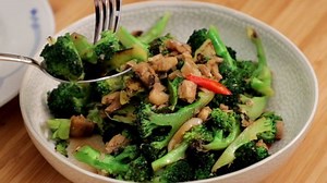 Try this simple salted fish and broccoli recipe