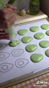 Froggycado’s live in this neighbourhood 🐸 🥑💚#baking #frog #froggie #avocado #matcha #macaron #cottagecore #foodtiktok #cute