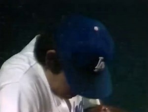 18K views · 667 reactions | Una auténtica leyenda: Fernando ''El Toro'' Valenzuela en plena Fernandomanía. Fue en la Serie Mundial de 1981, ante los Yankees, y una actuación para todos los tiempos del mexicano. ⚾  | MLB Español | Facebook