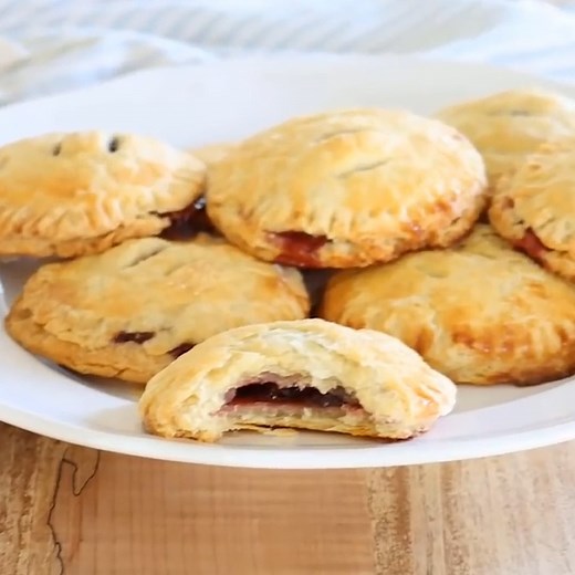 9.5K views · 272 reactions | Easy Homemade Pop Tarts From Scratch! | Pantry Cooking full printable recipe https://melissaknorris.com/homemade-pop-tarts-from-scratch-hand-pies/ | Pioneering Today - Melissa K. Norris | Facebook