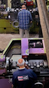 Crankshaft grinder operation by our very skilled machinists ✅ #manufacturing #engine | مصنع الجندى للصناعات المتطورة-El Gendy for Advanced Industries