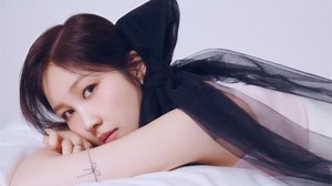 Lirik Lagu Love Me Love Me - Kwon Jin Ah dengan Terjemahan Bahasa Indonesia