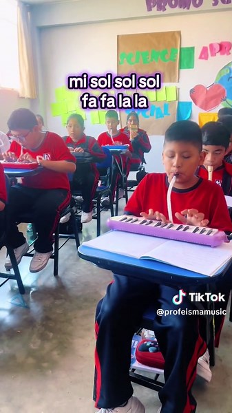 Madre Huayno: Tutorial de Melódica