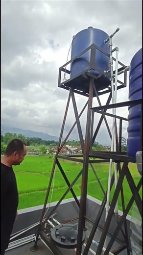 The water tank frame is made sturdier using angle iron