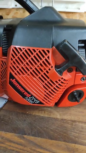 Powerful Jonsered 2149 Turbo Chainsaw V8 for Chainsaw Enthusiasts
