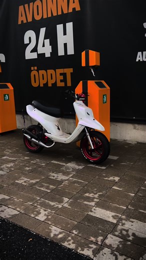 Ei pysy puhtaana ku rapakelit☹️😢 #foryou #sinulle #bws #yamaha #mopotiktok