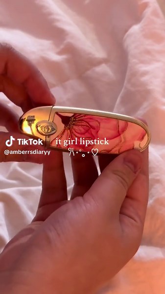 Guerlain Lipstick: The Ultimate It Girl Must-Have